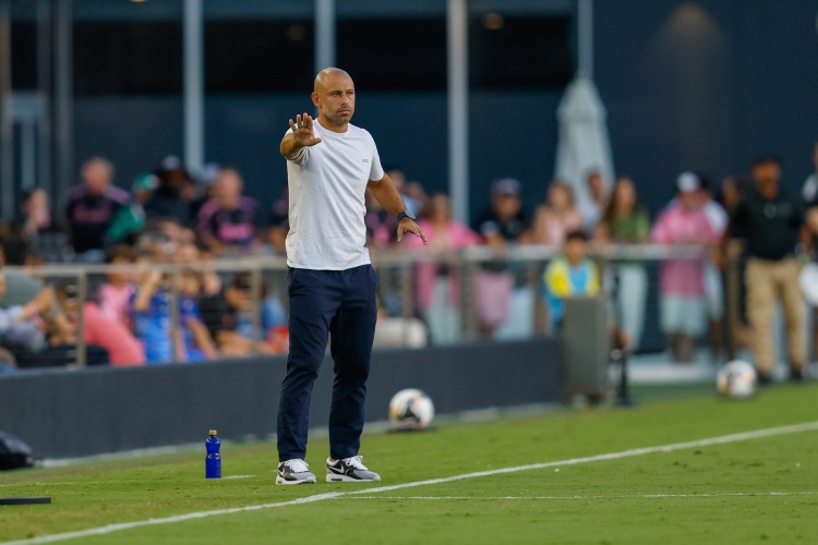 马斯切拉诺：上半场未能给梅西创造好机会，进球来得太晚了